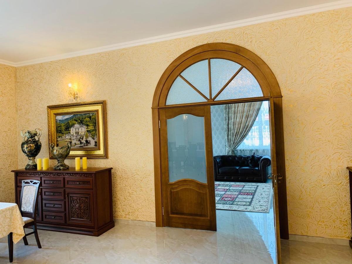 Villa San Marino Vorzelʼ 外观 照片