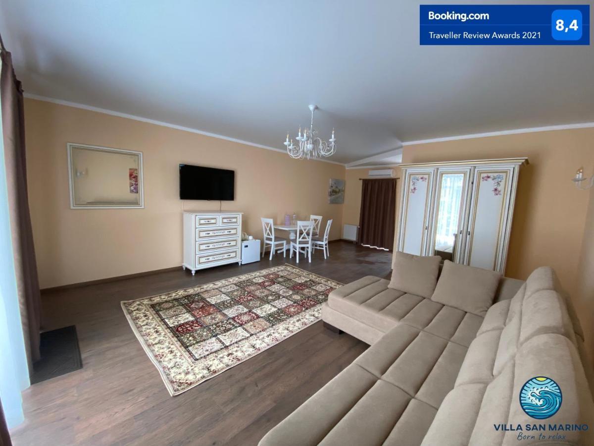 Villa San Marino Vorzelʼ 外观 照片